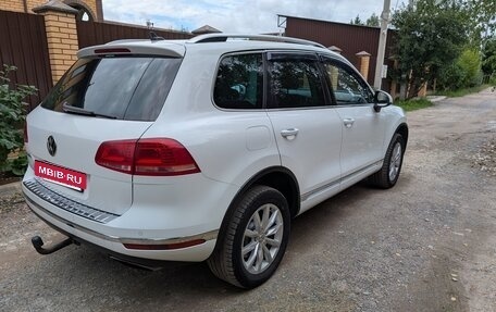 Volkswagen Touareg III, 2015 год, 2 650 000 рублей, 3 фотография