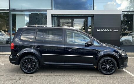 Volkswagen Touran III, 2013 год, 1 189 000 рублей, 4 фотография