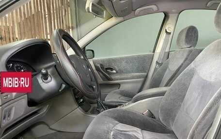 Renault Laguna II, 2002 год, 315 000 рублей, 7 фотография