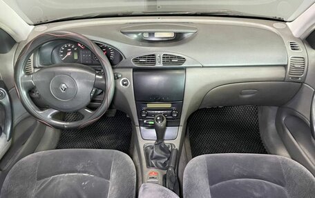 Renault Laguna II, 2002 год, 315 000 рублей, 10 фотография