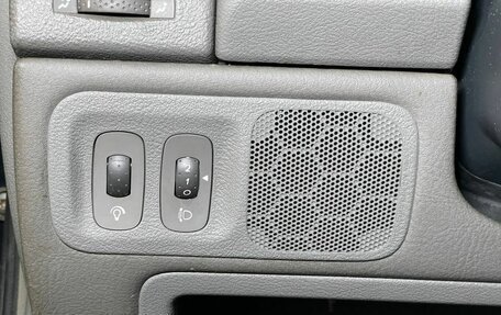 Renault Laguna II, 2002 год, 315 000 рублей, 8 фотография