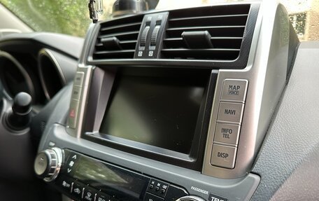 Toyota Land Cruiser Prado 150 рестайлинг 2, 2012 год, 3 100 000 рублей, 37 фотография