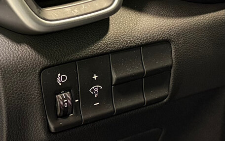 KIA Sportage IV рестайлинг, 2020 год, 2 165 000 рублей, 16 фотография