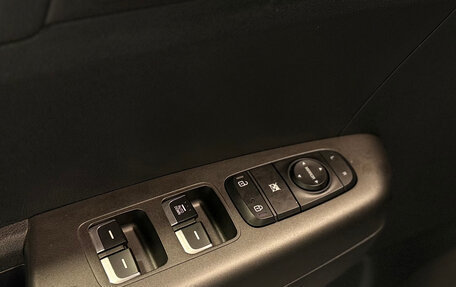 KIA Sportage IV рестайлинг, 2020 год, 2 165 000 рублей, 17 фотография