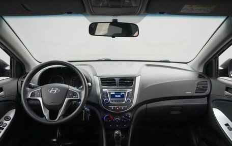 Hyundai Solaris II рестайлинг, 2015 год, 999 000 рублей, 9 фотография