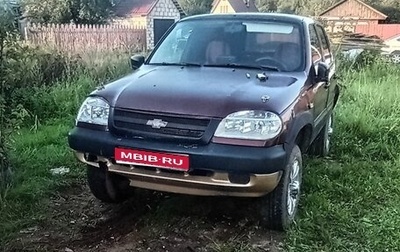 Chevrolet Niva I рестайлинг, 2004 год, 205 000 рублей, 1 фотография