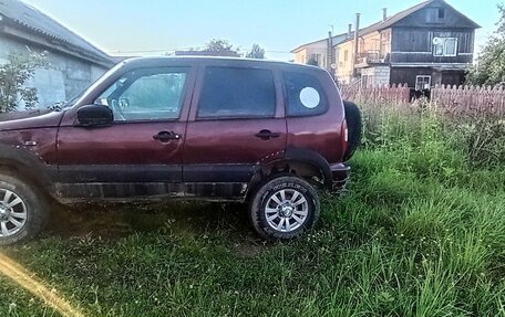 Chevrolet Niva I рестайлинг, 2004 год, 205 000 рублей, 4 фотография