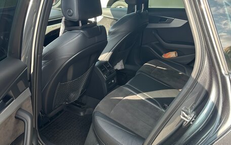 Audi A4, 2019 год, 2 450 000 рублей, 12 фотография