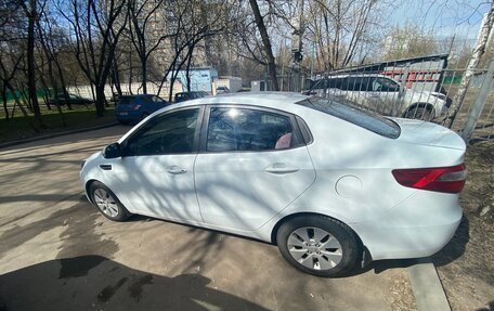 KIA Rio III рестайлинг, 2013 год, 850 000 рублей, 5 фотография