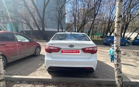 KIA Rio III рестайлинг, 2013 год, 850 000 рублей, 4 фотография