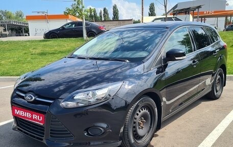 Ford Focus III, 2014 год, 820 000 рублей, 3 фотография