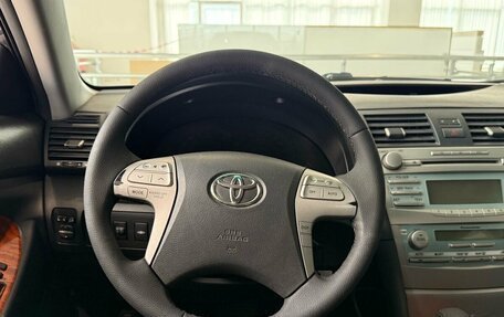 Toyota Camry, 2008 год, 1 050 000 рублей, 18 фотография
