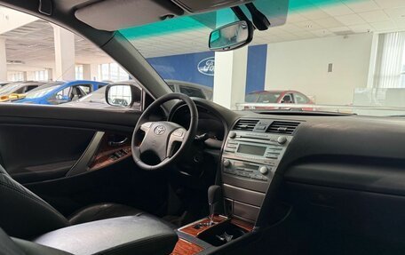 Toyota Camry, 2008 год, 1 050 000 рублей, 24 фотография