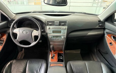 Toyota Camry, 2008 год, 1 050 000 рублей, 19 фотография