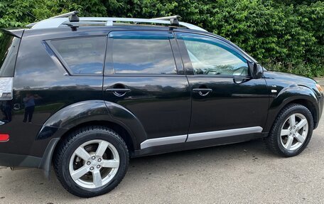 Mitsubishi Outlander III рестайлинг 3, 2008 год, 820 000 рублей, 6 фотография