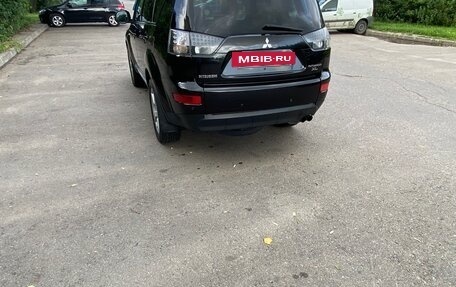Mitsubishi Outlander III рестайлинг 3, 2008 год, 820 000 рублей, 5 фотография