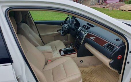 Toyota Camry, 2013 год, 2 200 000 рублей, 5 фотография