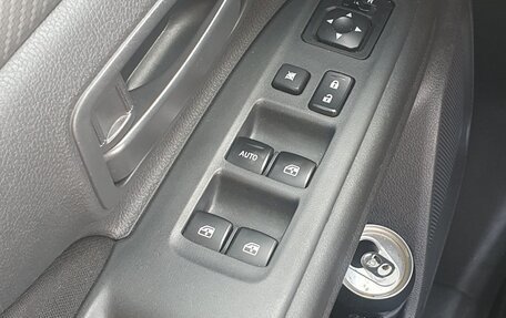 Mitsubishi Outlander III рестайлинг 3, 2018 год, 1 330 000 рублей, 7 фотография