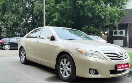 Toyota Camry, 2011 год, 1 250 000 рублей, 3 фотография