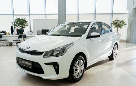 KIA Rio IV, 2018 год, 985 000 рублей, 5 фотография