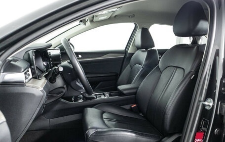 KIA K5, 2022 год, 2 499 700 рублей, 24 фотография