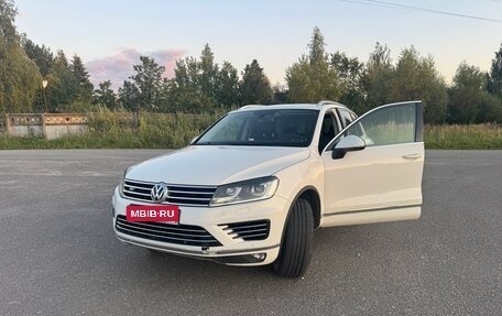 Volkswagen Touareg III, 2012 год, 2 200 000 рублей, 1 фотография