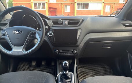 KIA Rio III рестайлинг, 2015 год, 950 000 рублей, 12 фотография
