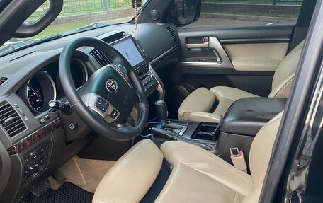 Toyota Land Cruiser 200, 2008 год, 2 850 000 рублей, 9 фотография