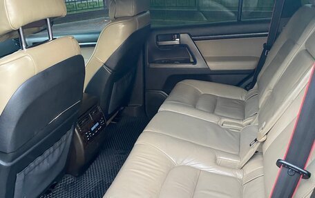 Toyota Land Cruiser 200, 2008 год, 2 850 000 рублей, 10 фотография
