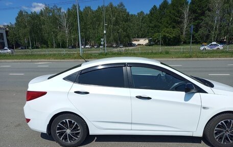 Hyundai Solaris II рестайлинг, 2015 год, 820 000 рублей, 6 фотография