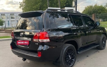Toyota Land Cruiser 200, 2008 год, 2 850 000 рублей, 5 фотография