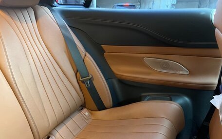Mercedes-Benz E-Класс, 2019 год, 5 200 000 рублей, 12 фотография