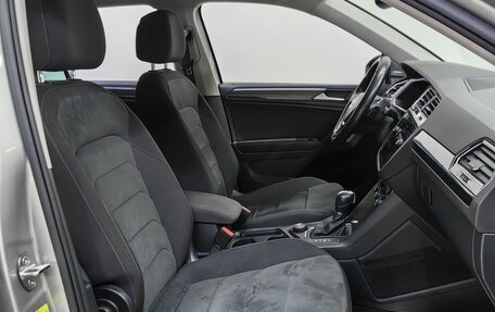Volkswagen Tiguan II, 2019 год, 2 279 000 рублей, 7 фотография