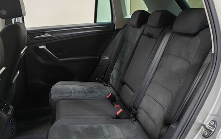 Volkswagen Tiguan II, 2019 год, 2 279 000 рублей, 8 фотография
