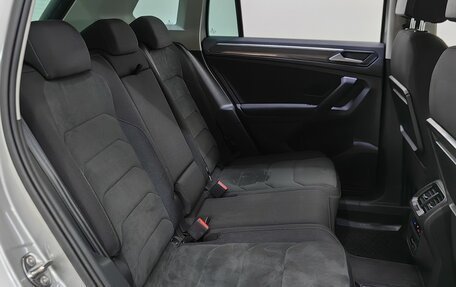 Volkswagen Tiguan II, 2019 год, 2 279 000 рублей, 9 фотография