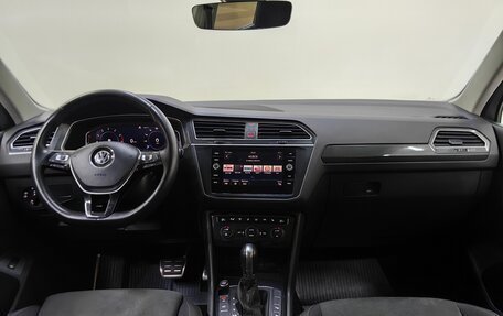 Volkswagen Tiguan II, 2019 год, 2 279 000 рублей, 12 фотография