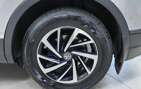 Volkswagen Tiguan II, 2019 год, 2 279 000 рублей, 24 фотография