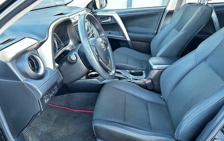 Toyota RAV4, 2014 год, 1 750 000 рублей, 10 фотография