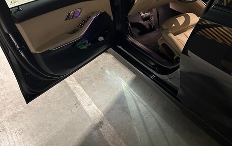 BMW 3 серия, 2021 год, 3 300 000 рублей, 12 фотография