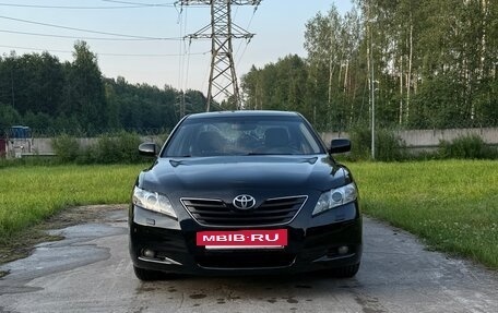Toyota Camry, 2008 год, 940 000 рублей, 4 фотография
