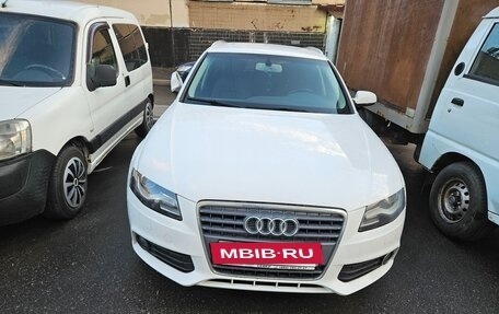 Audi A4, 2010 год, 1 200 000 рублей, 4 фотография