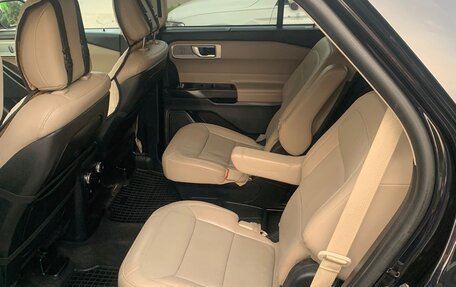 Ford Explorer VI, 2020 год, 2 810 000 рублей, 2 фотография