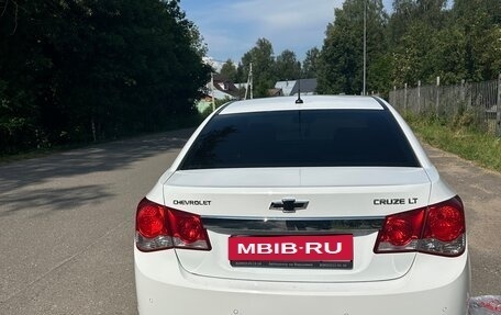 Chevrolet Cruze II, 2012 год, 980 000 рублей, 3 фотография