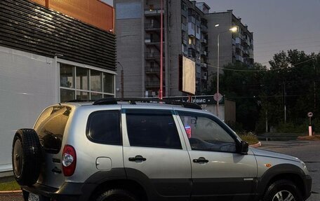 Chevrolet Niva I рестайлинг, 2009 год, 350 000 рублей, 2 фотография