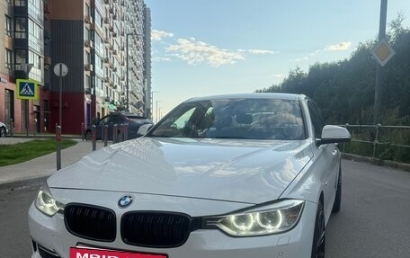BMW 3 серия, 2012 год, 2 400 000 рублей, 9 фотография