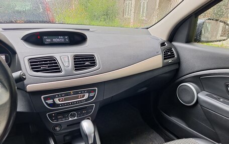 Renault Fluence I, 2012 год, 950 000 рублей, 10 фотография