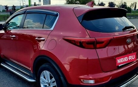 KIA Sportage IV рестайлинг, 2018 год, 1 800 000 рублей, 6 фотография