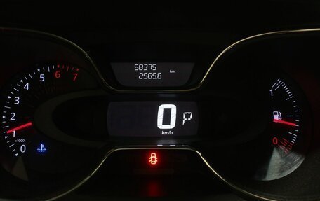 Renault Kaptur I рестайлинг, 2018 год, 1 385 000 рублей, 13 фотография