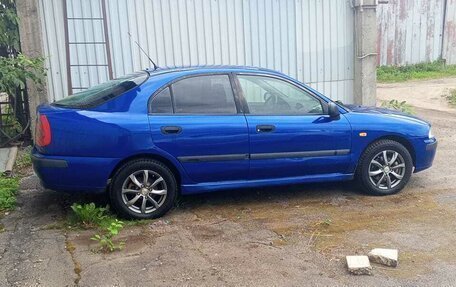 Mitsubishi Carisma I, 2003 год, 200 000 рублей, 2 фотография