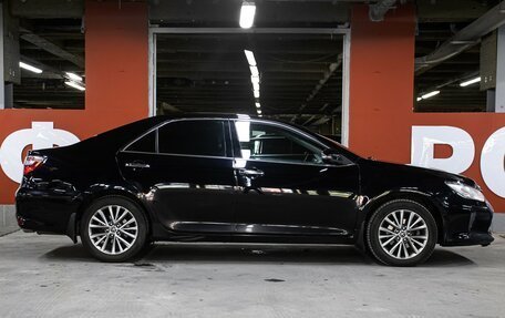 Toyota Camry, 2016 год, 1 849 000 рублей, 4 фотография
